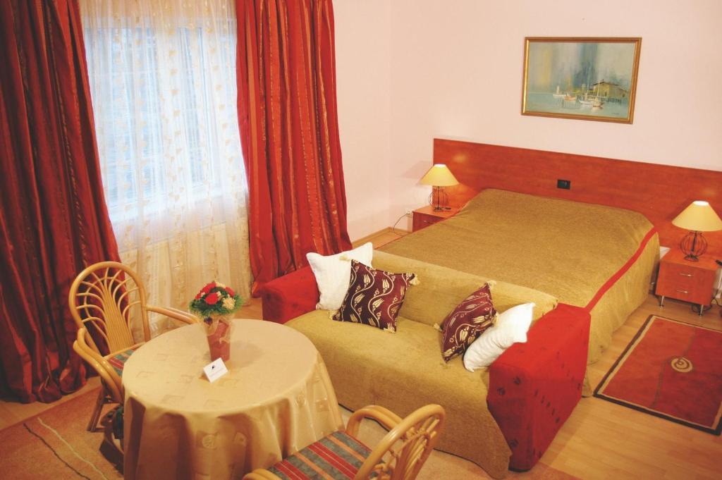 Country Club La Mesteceni Sebes  Luaran gambar